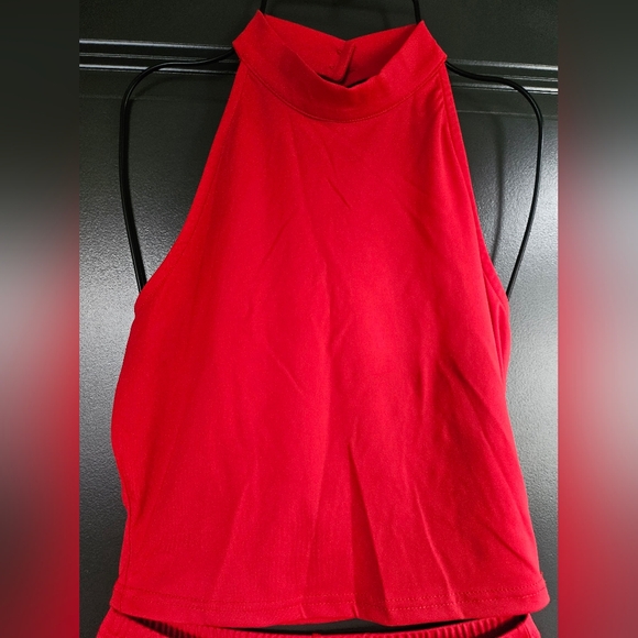 2 Pc Halter Set - Picture 2 of 4